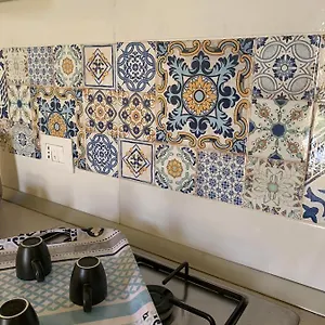 https://emis-house.palermohotels.org