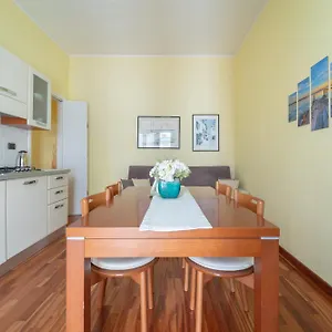 https://apartment-via-spano.hotelsalgherosardinia.com