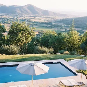 https://villa-montanare.it-tuscanyhotel.com
